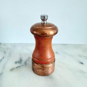 Vintage Olde Thompson Copper & Wood Pepper Grinder Salt Mill Kitchen Tool Brown
